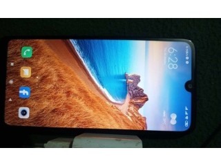 Xiaomi Redmi 7 2/32 GB (Used)