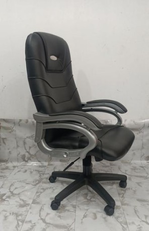 rs-04-office-chair-big-1