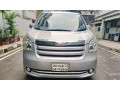 toyota-noah-push-2009-small-0