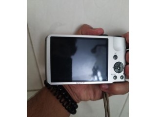 Sony sybershot model dsc h70