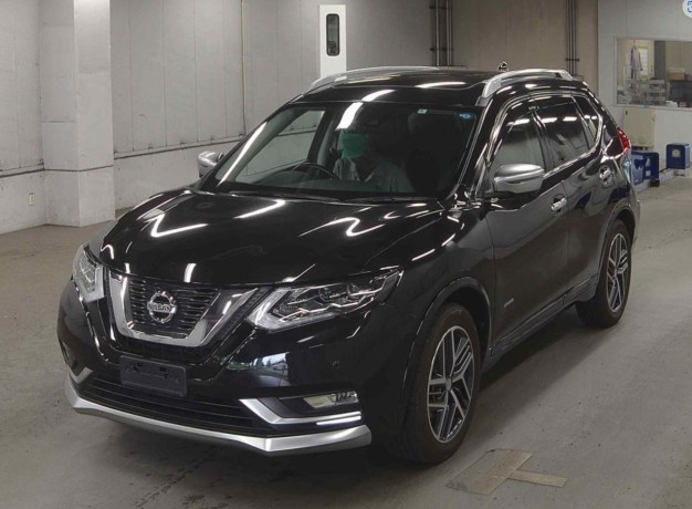 nissan-x-trail-2018-mode-premier-big-0