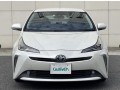 toyota-prius-s-tourng-pearl-2019-small-0