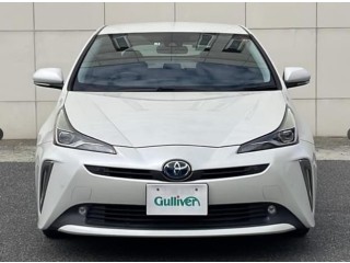 Toyota Prius S Tourng Pearl 2019