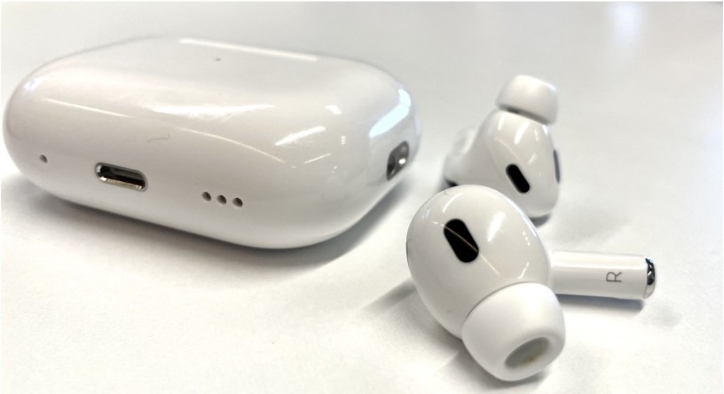 air-pods-pro-2nd-generation-big-3