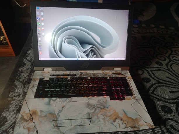 powerful-gaming-laptop-big-3