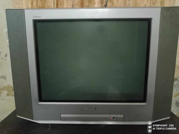 21-full-flat-original-sony-crt-tv-made-in-japan-with-remote-big-0