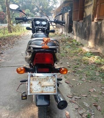 bajaj-ct-100-2012-big-1