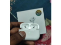 apple-airpods-pro-2-gen-details-small-2